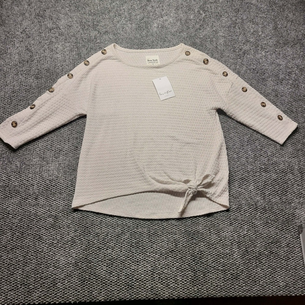 NWT Women's New York Laundry 3/4 Button Accent Tie Side Sweater Shirt Size S
